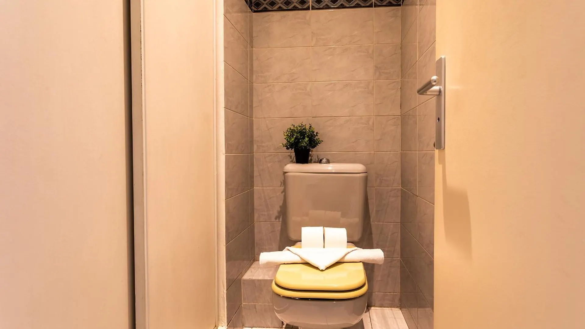 Le Saint-Pierre Pet231 2P Apartment Cannes